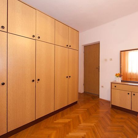 Apartmani Darinka Baska Voda Ngoại thất bức ảnh