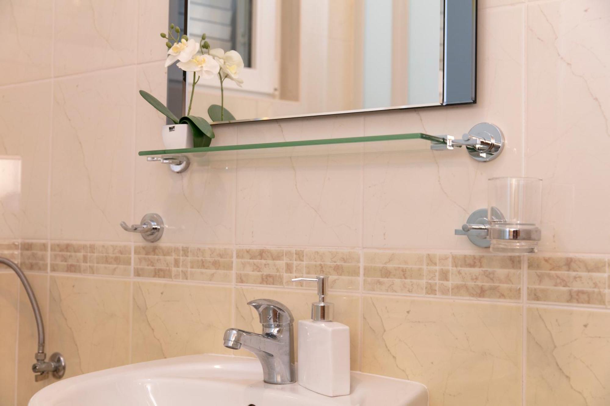 Apartmani Darinka Baska Voda Ngoại thất bức ảnh