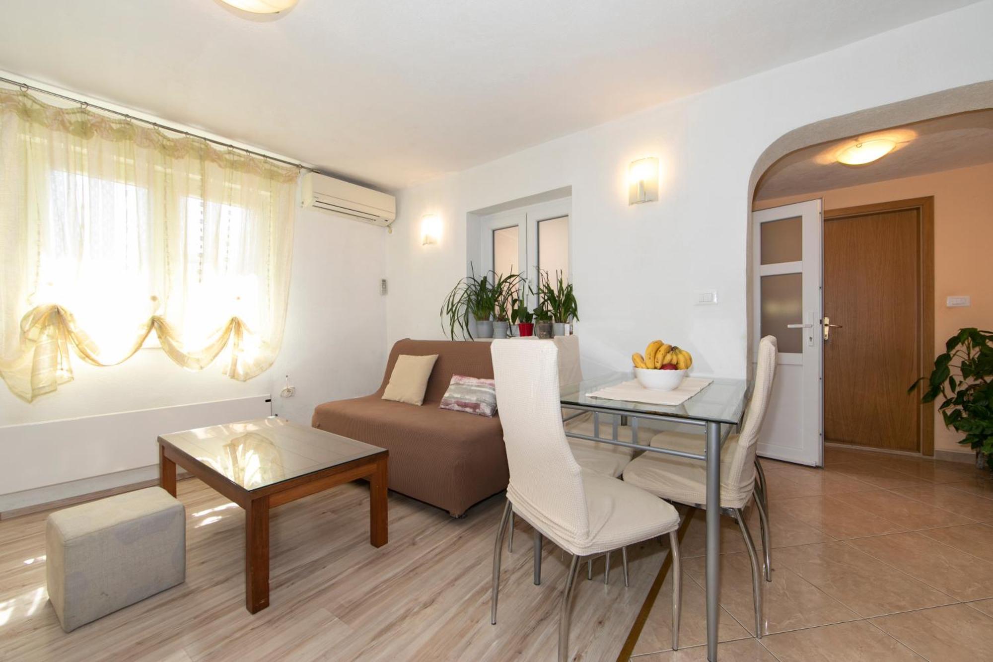 Apartmani Darinka Baska Voda Ngoại thất bức ảnh