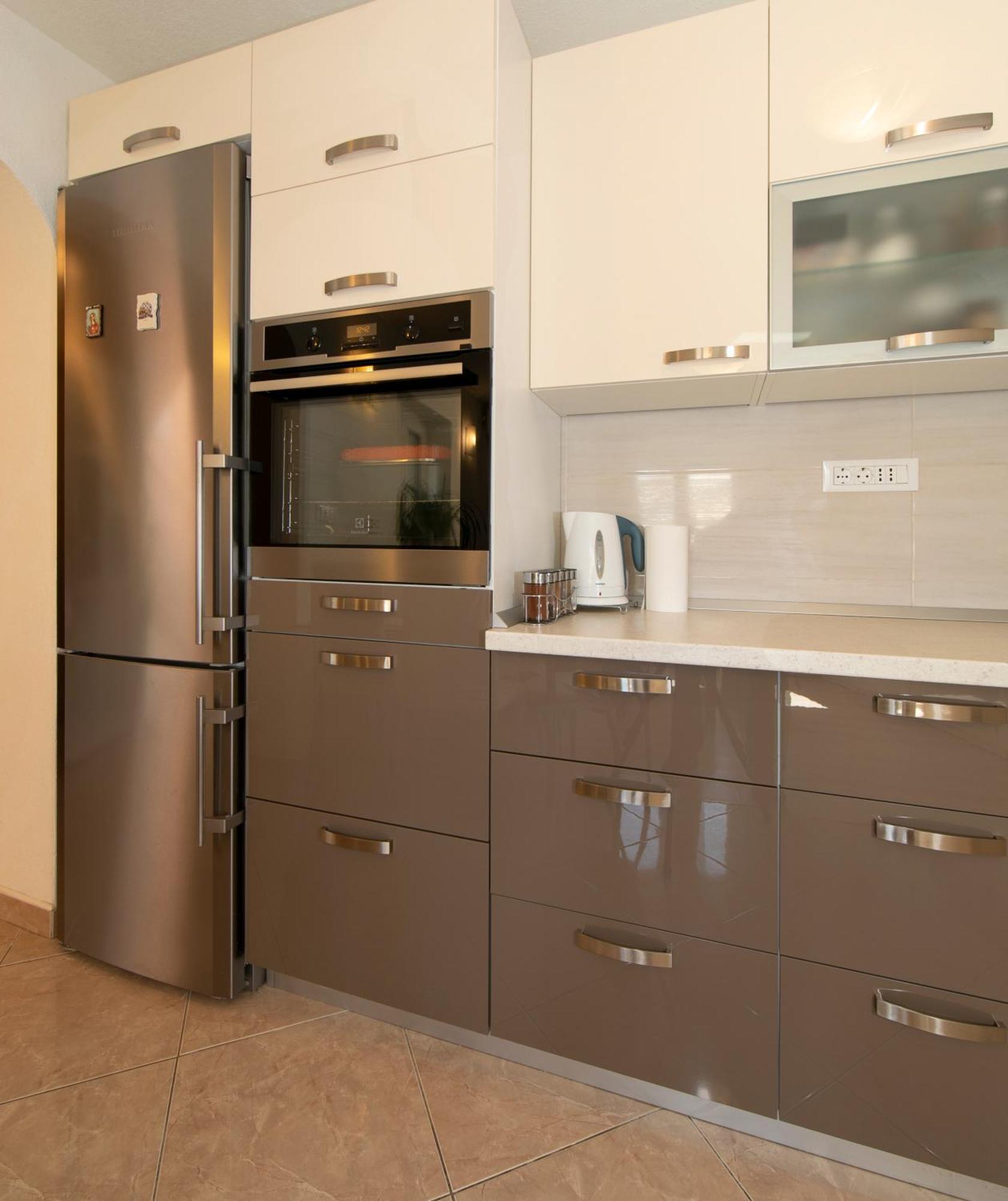 Apartmani Darinka Baska Voda Ngoại thất bức ảnh