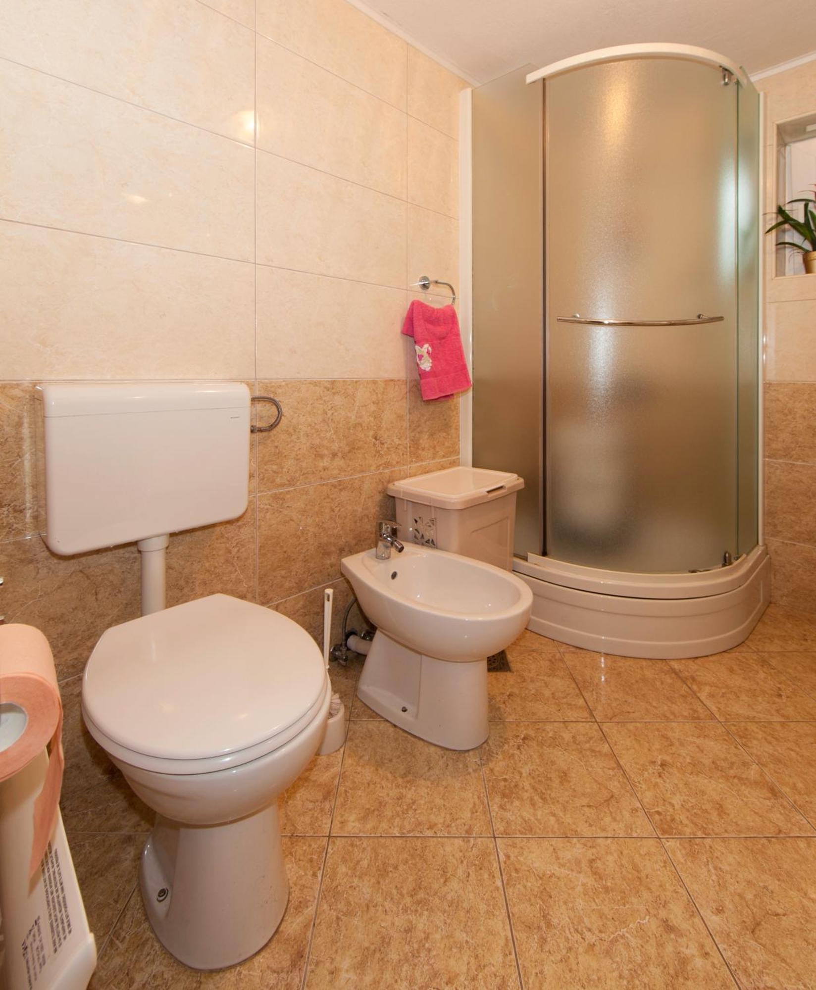 Apartmani Darinka Baska Voda Ngoại thất bức ảnh