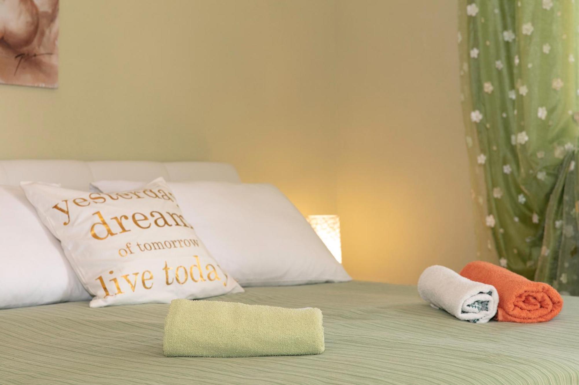 Apartmani Darinka Baska Voda Ngoại thất bức ảnh