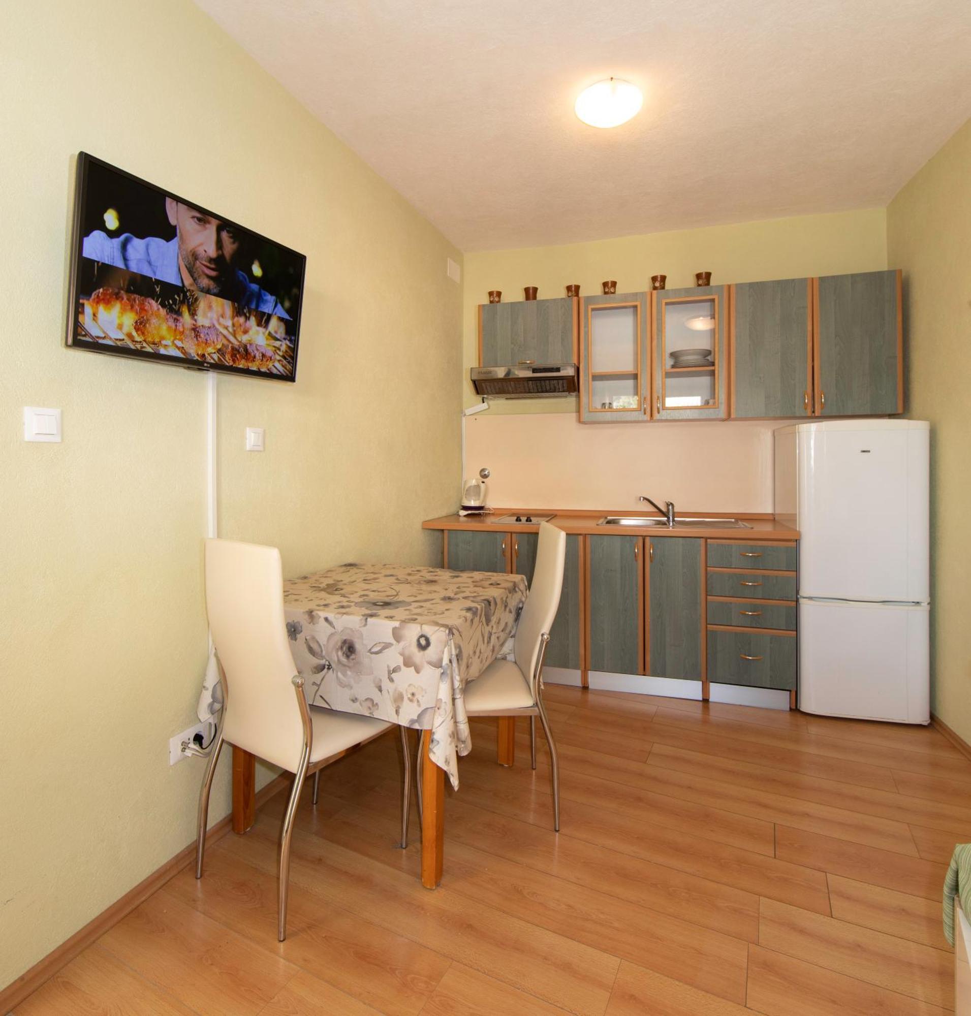 Apartmani Darinka Baska Voda Ngoại thất bức ảnh