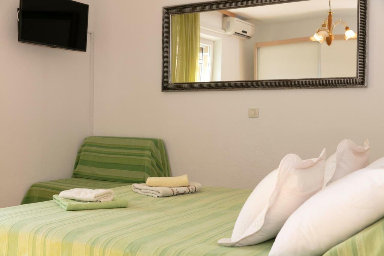 Apartmani Darinka Baska Voda Ngoại thất bức ảnh